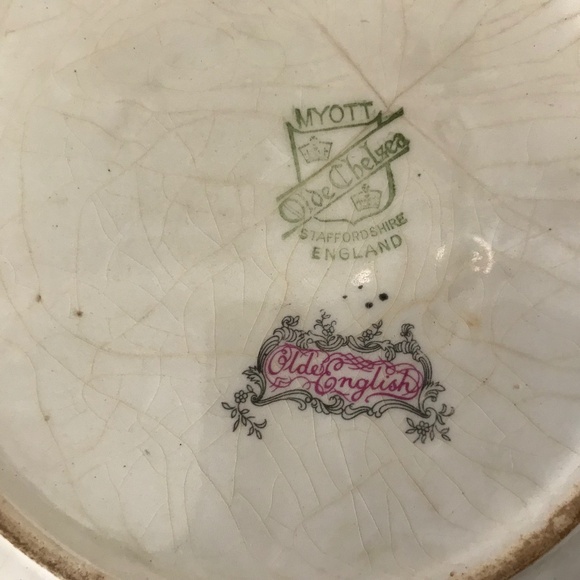 Vintage Rare Myott Staffordshire Olde Chelsea - Olde English Covered Casserole - Picture 8 of 8